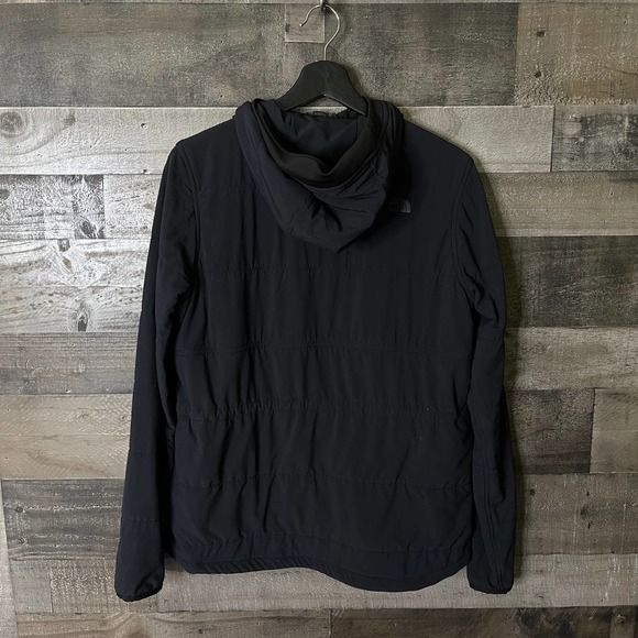 SOLD North Face Womens Mountain Sweatshirt Medium - Picture 3 of 4